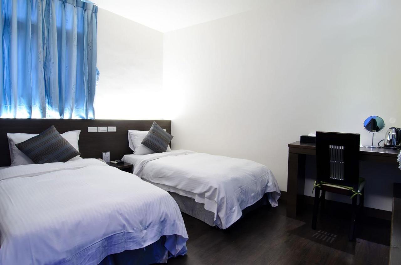 Yuh-Tarng Hotel Magong Bagian luar foto