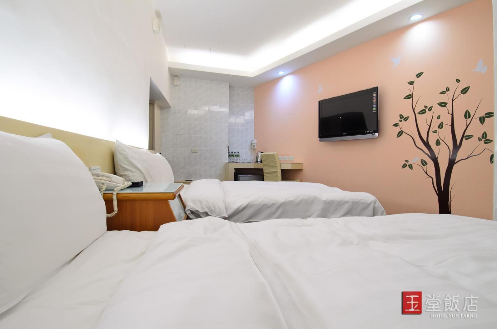 Yuh-Tarng Hotel Magong Bagian luar foto
