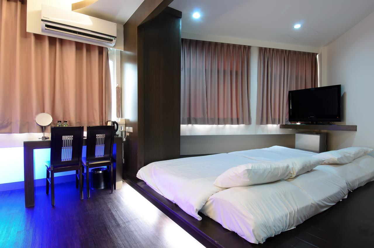 Yuh-Tarng Hotel Magong Bagian luar foto